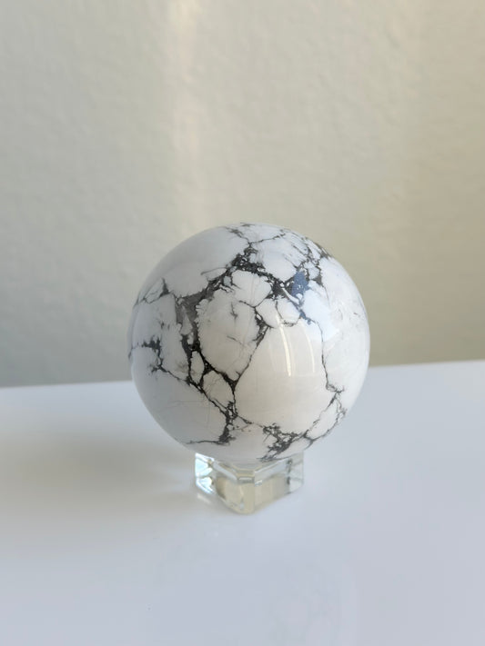 Howlite | Sphere