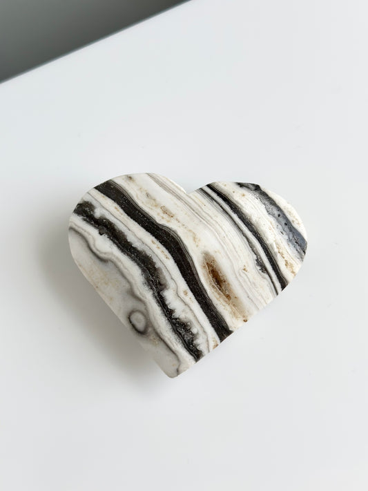 Zebra Calcite | Heart 02