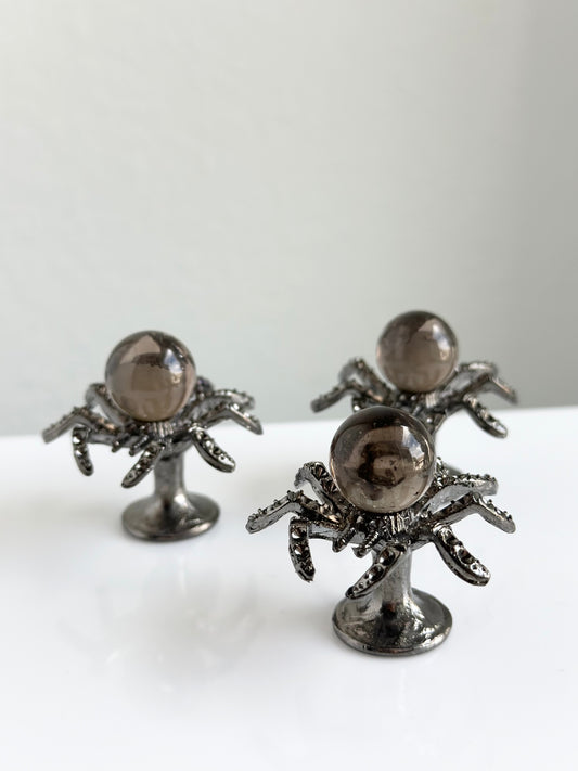 Spider | Sphere Holder with Mini Smoky Quartz Sphere