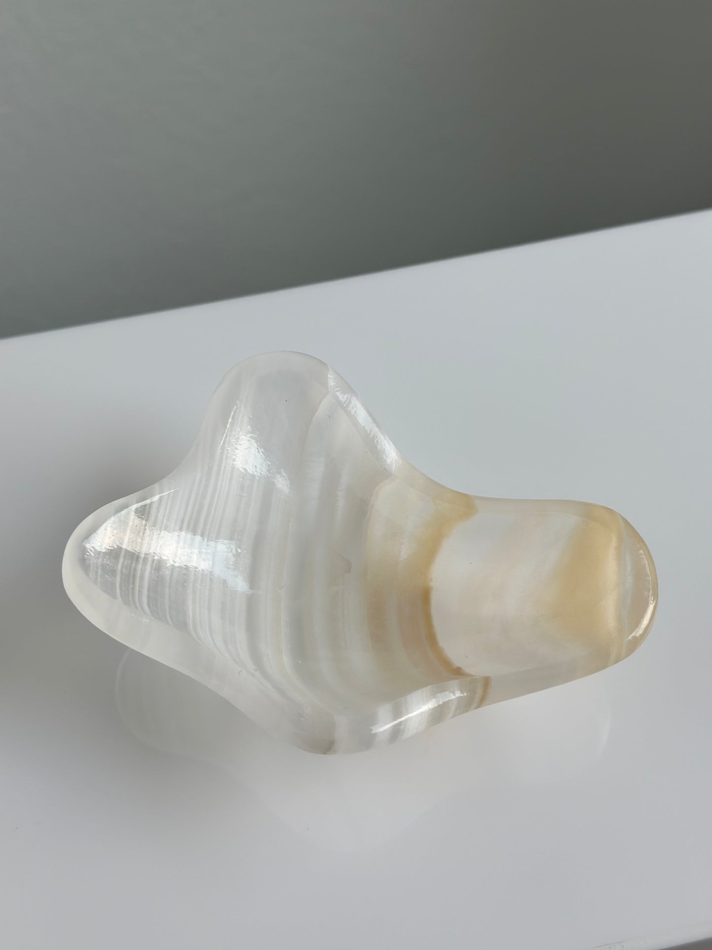 White Onyx | Bowl 02