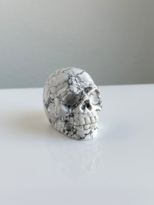 Howlite | Skull 02