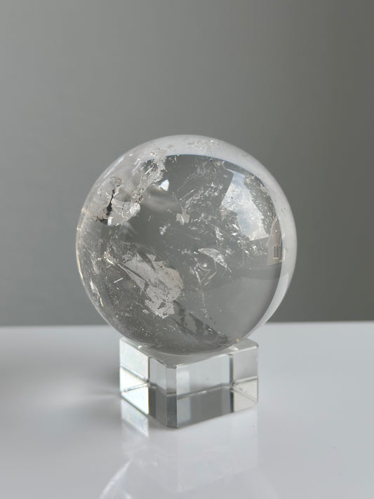 Clear Quartz | Sphere 02