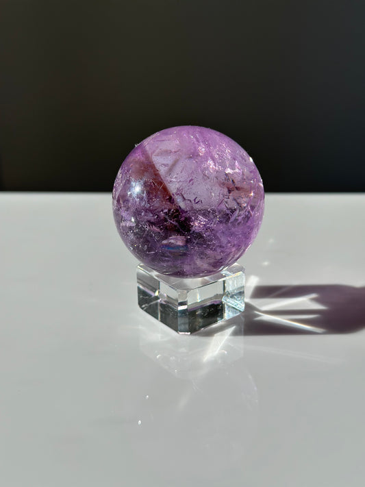 Amethyst | Sphere 02