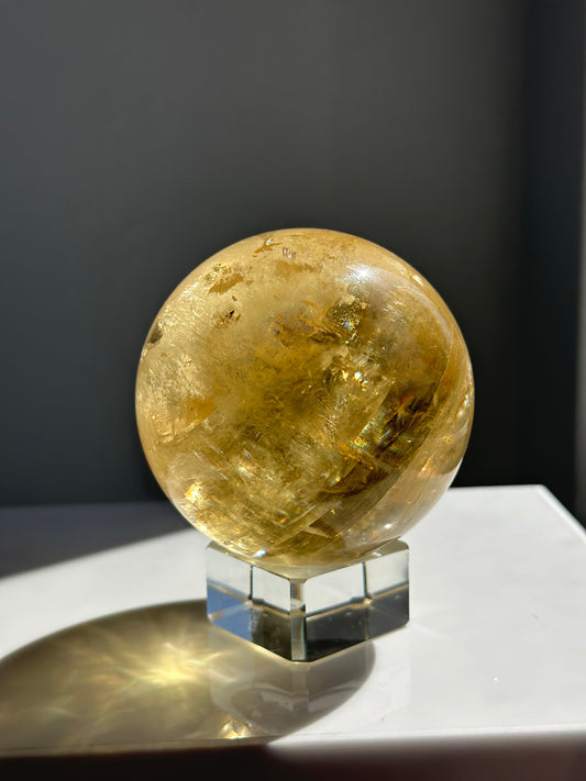 Optical Honey Calcite | Sphere 01