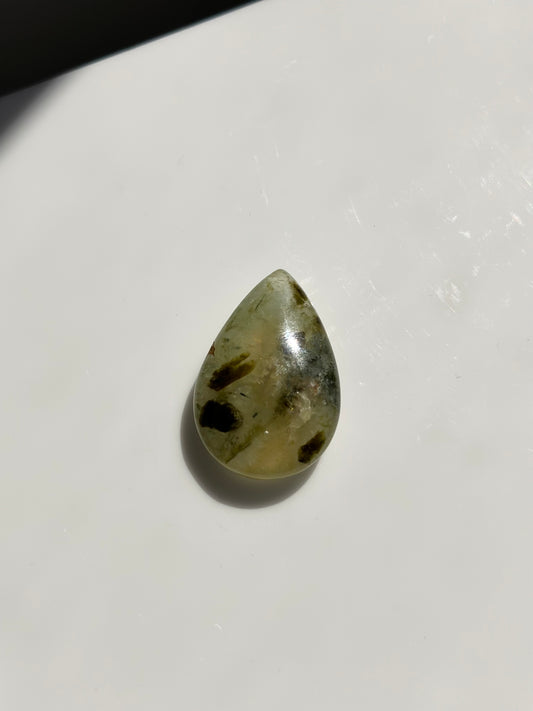 Prehnite x Epidote | Teardrop 02