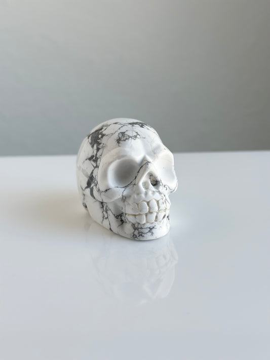 Howlite | Skull 01