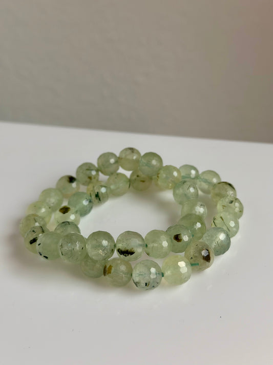 Prehnite x Epidote Faceted | 10mm